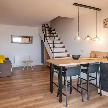 فيلة Les Hauts De Pavellone *