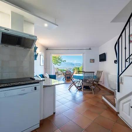 ヴィラ Les Hauts De Pavellone *