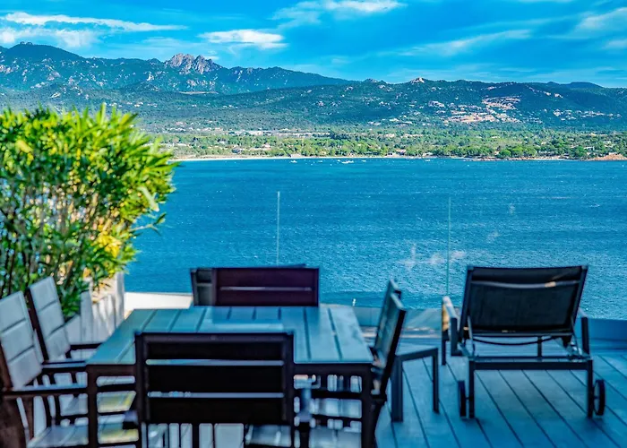 Les Hauts De Pavellone