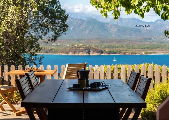 Villa Les Hauts De Pavellone *