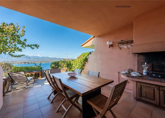 Villa Les Hauts De Pavellone *