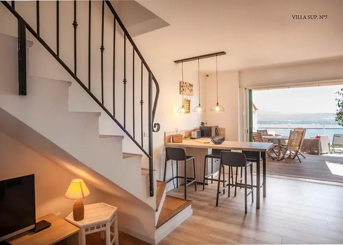 Les Hauts De Pavellone *