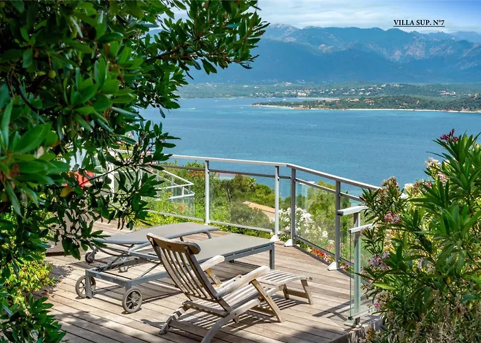 Les Hauts De Pavellone Villa *