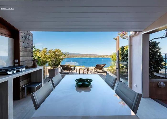 Villa Les Hauts De Pavellone *